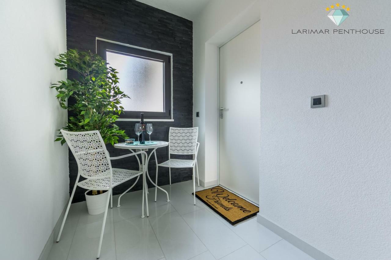Larimar Penthouse Apartment ซริกเวนิซา ภายนอก รูปภาพ